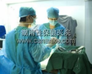 专家：“憋尿”是不良习惯 九成膀胱炎是憋出来到 